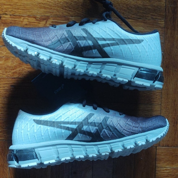 ASICS GEL QAUNTOM 180 - Picture 2 of 8